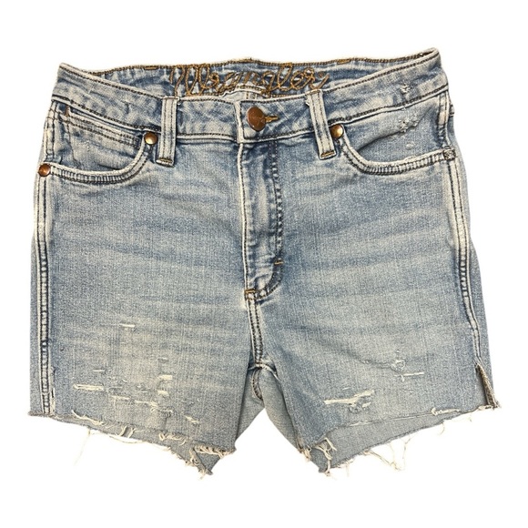 Wrangler Pants - WRANGLER Retro Distressed Jean cutoff Shorts light rinse 28”.